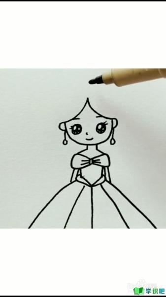 小公主的简笔画如何画？ 第6张