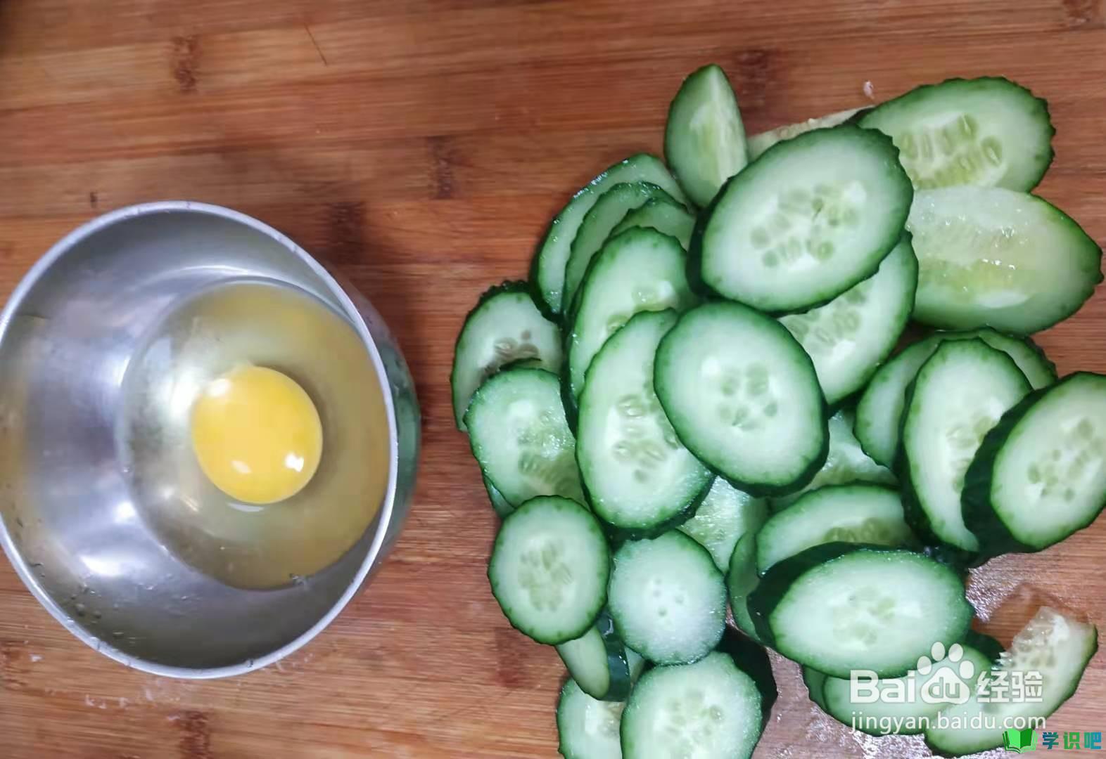 如何制作黄瓜炒鸡蛋？ 第2张