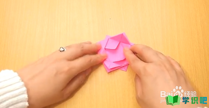 如何制作折纸莲花？ 第8张