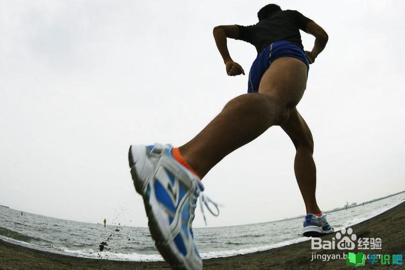 跑步后如何拉伸腿部肌肉？