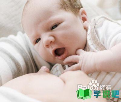 刚出生的宝宝不吃母乳怎么办？ 第2张