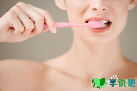刷牙时牙龈出血怎么办？
