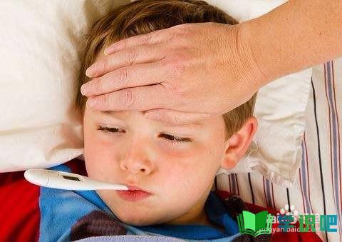 婴幼儿发高烧怎么办？