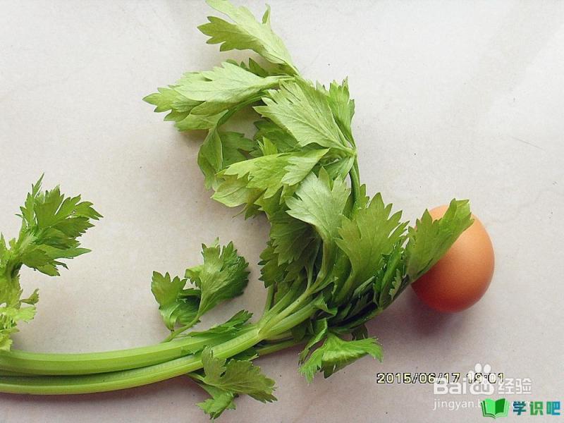 降血压的鸡蛋芹菜叶汤怎么做好吃？