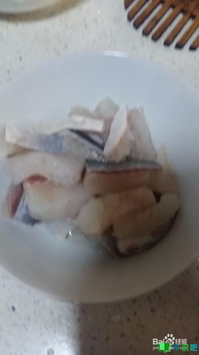 巴沙鱼怎么做好吃家常菜油炸巴沙鱼美食？ 第5张